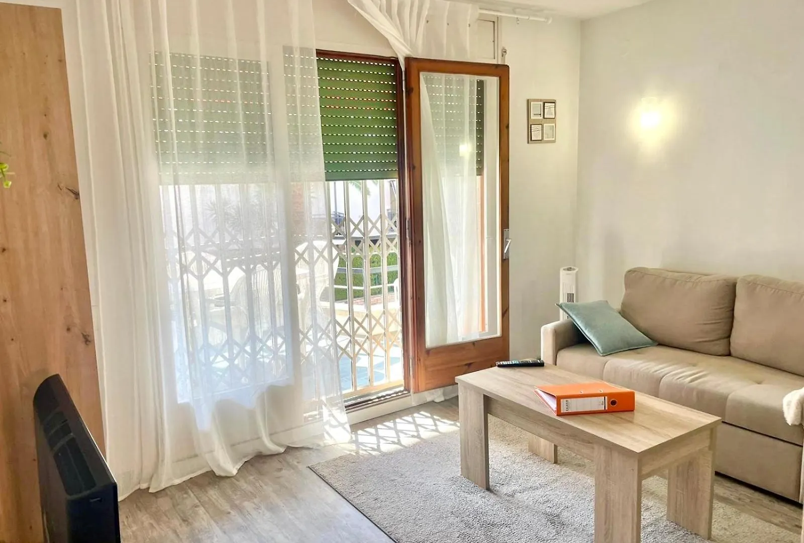 Apartbeach Alexis Vistas Playa Y Centrico Salou Spain